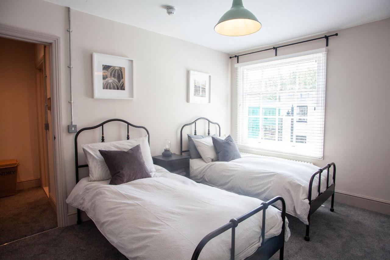 Oxford Street Grand Apartment- Free Evening Parking Southampton Esterno foto
